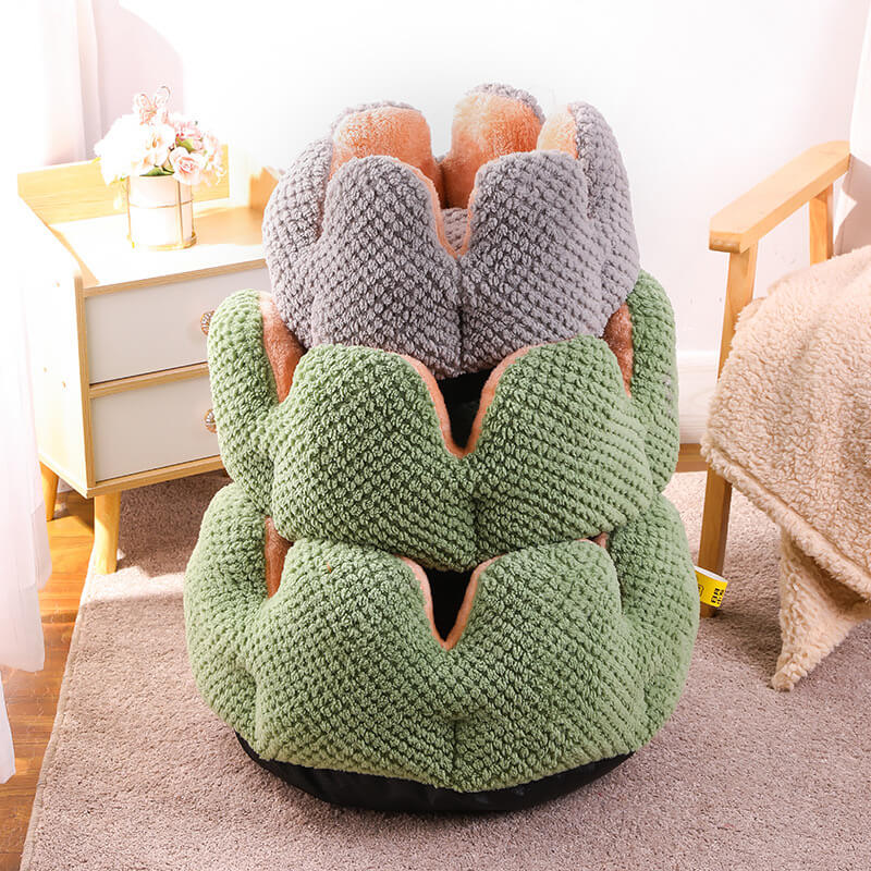 Cactus Shape Pet Bed | Comfy Design | Cozy for Cats and Dogs