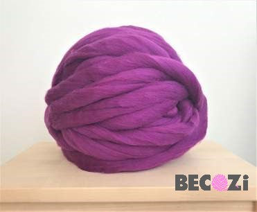 Cat Bed | Soft Merino Wool | Cozy Warmth for Your Feline Friend