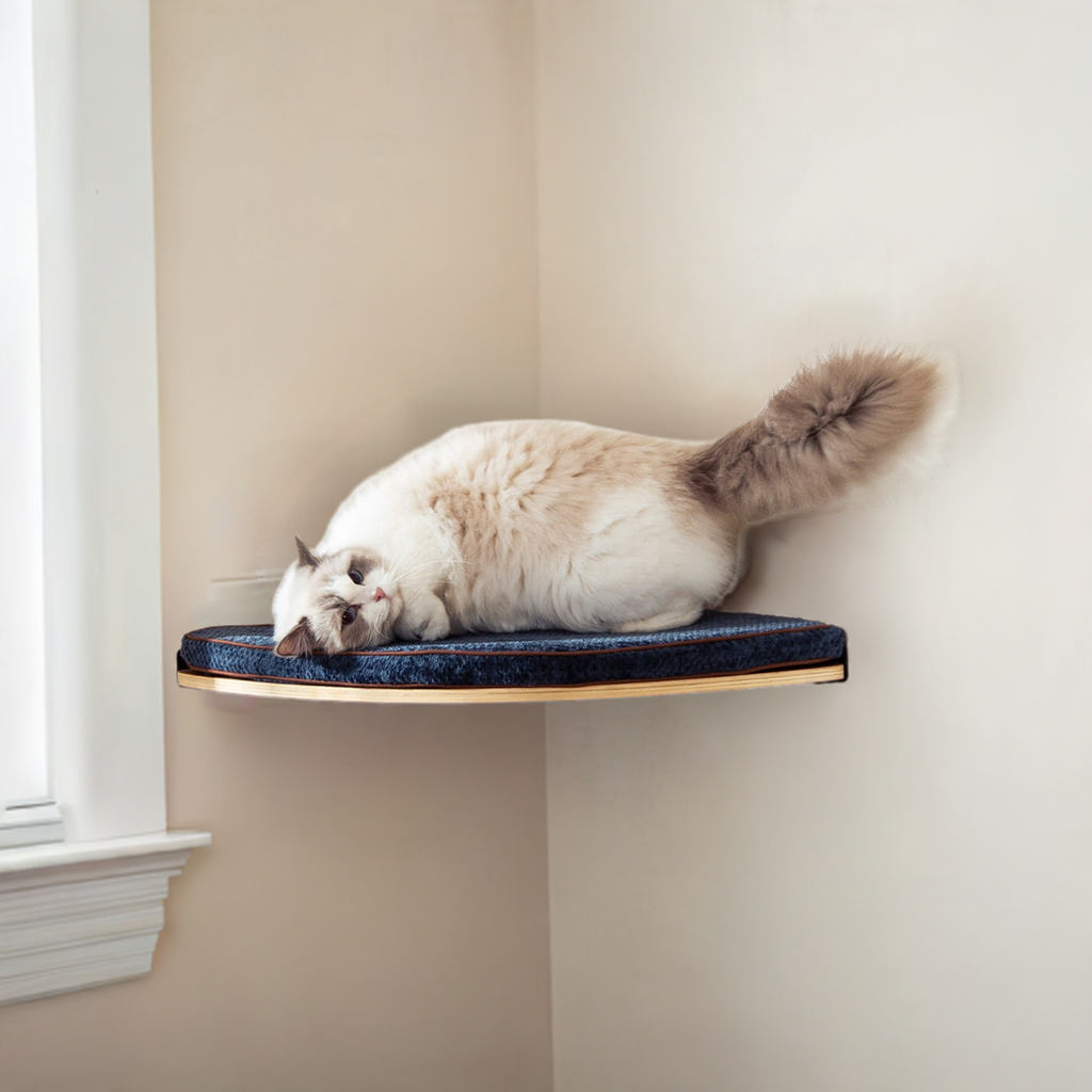 Corner Cat Shelf | Comfortable Cat Pad | Space-Saving Design