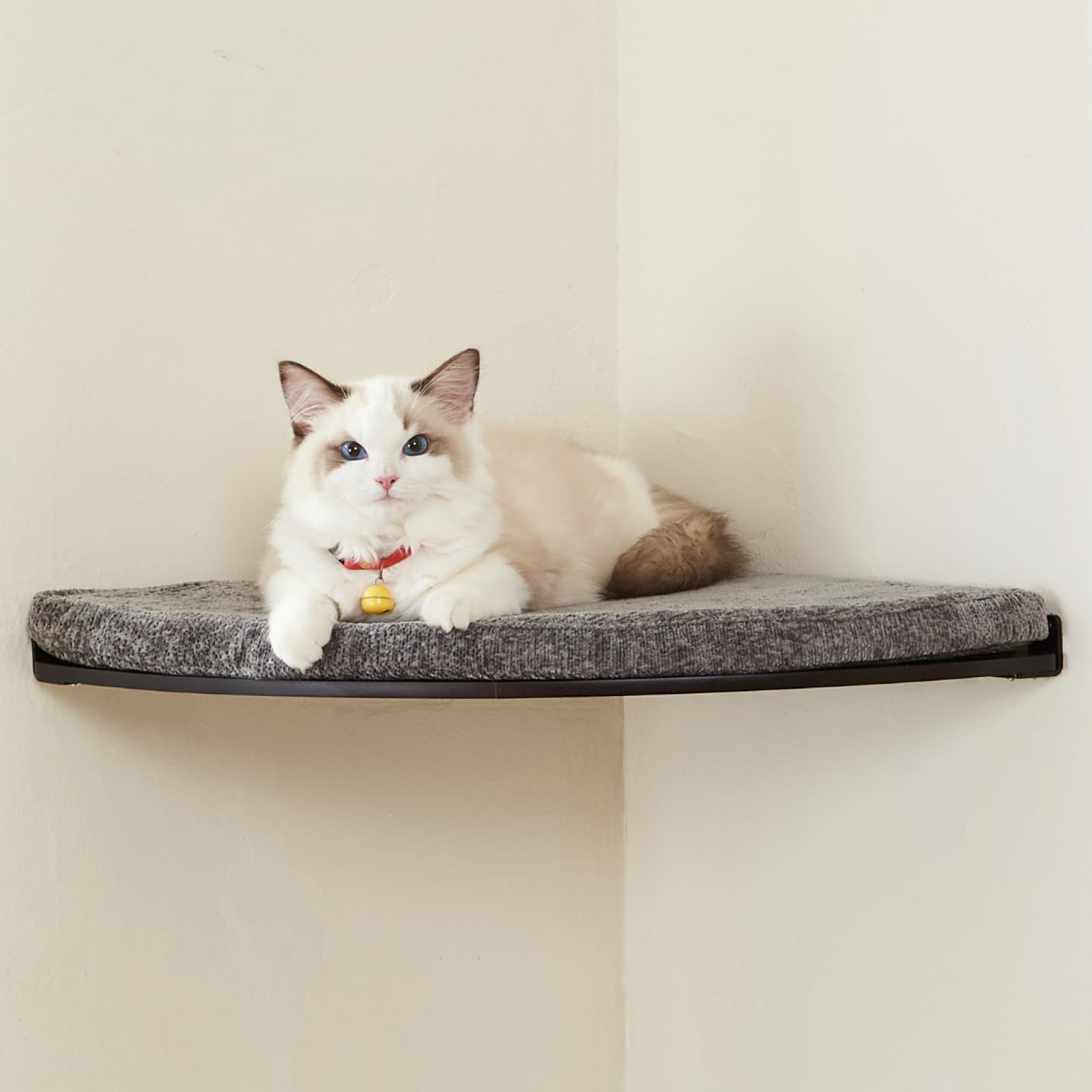 Corner Cat Shelf | Comfortable Cat Pad | Space-Saving Design