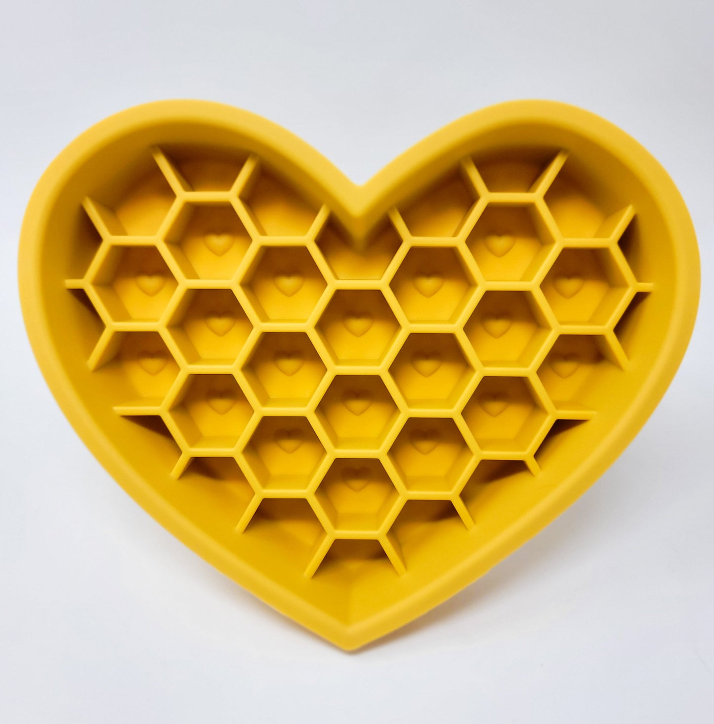 Slow Feeder Lick Mat | Reduces Boredom | Promotes Healthy Eating