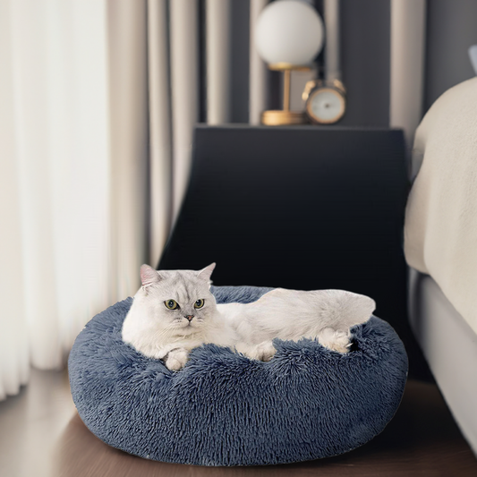 Calming Cat Bed | Cozy Soft Design | Reduces Anxiety