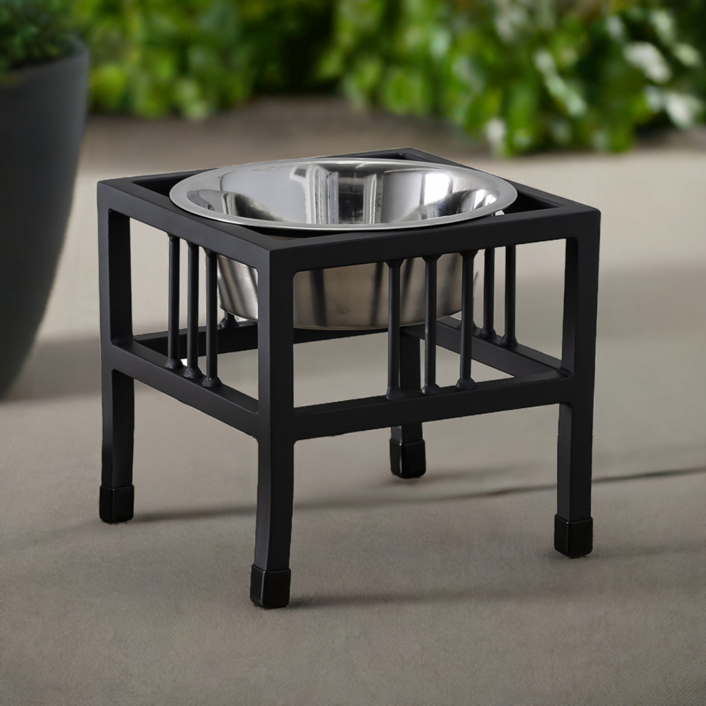 Single Diner Dog Bowl | Durable Design | Easy to Clean | Perfect for Pets