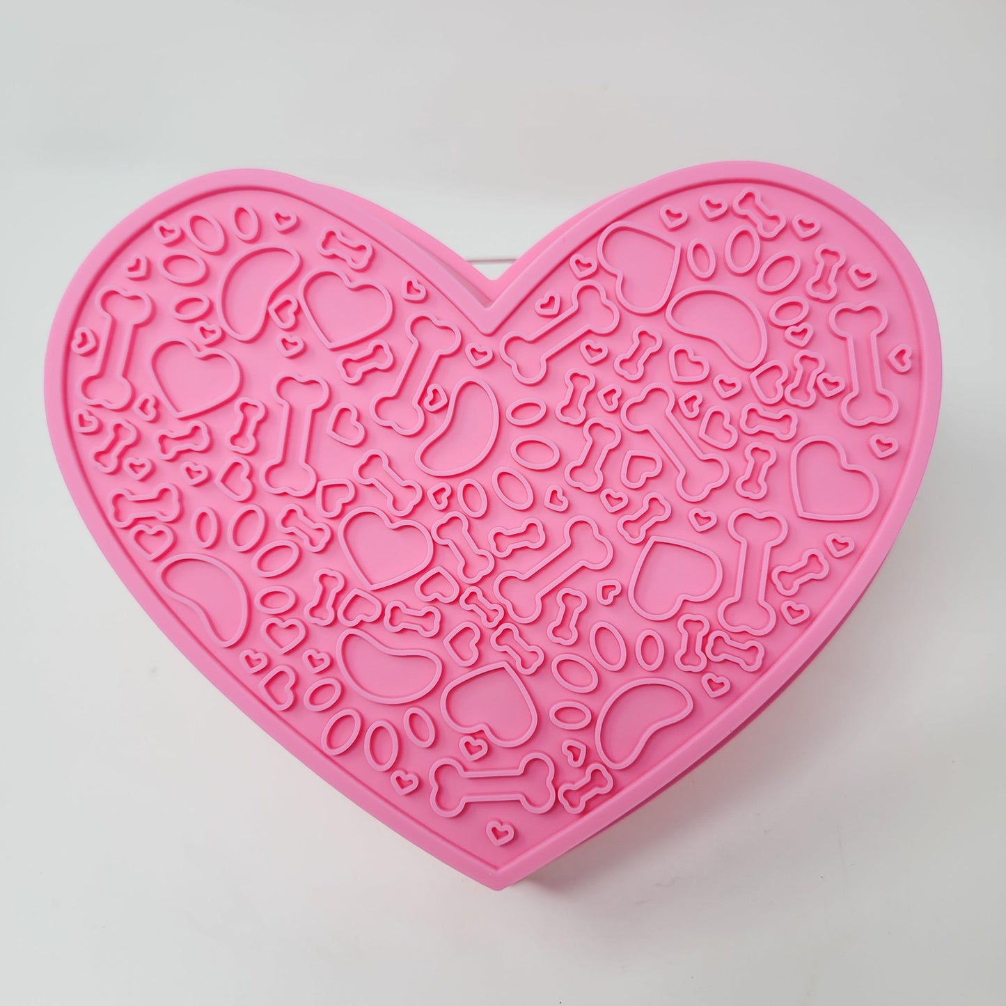 Slow Feeder Lick Mat | Reduces Boredom | Promotes Healthy Eating