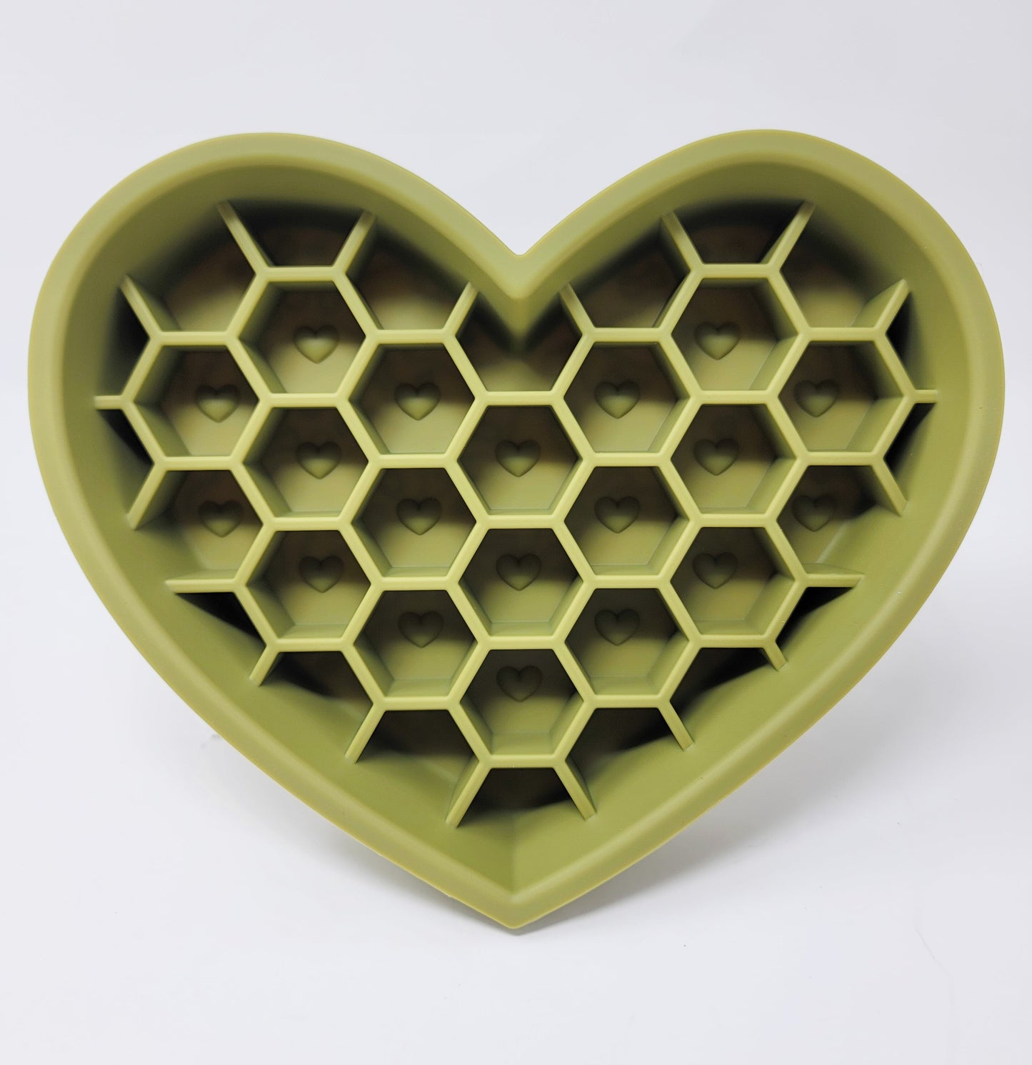 Slow Feeder Lick Mat | Reduces Boredom | Promotes Healthy Eating
