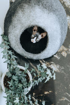 Cat Cave Bed | Cozy Hideaway | Eco-Friendly Material | Stylish Design