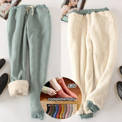 London Super Comfy Pants + 4 Pairs Of Smiley Warm Socks